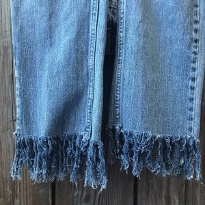 Levi’s 511 Fringe Skinny Jeans 29